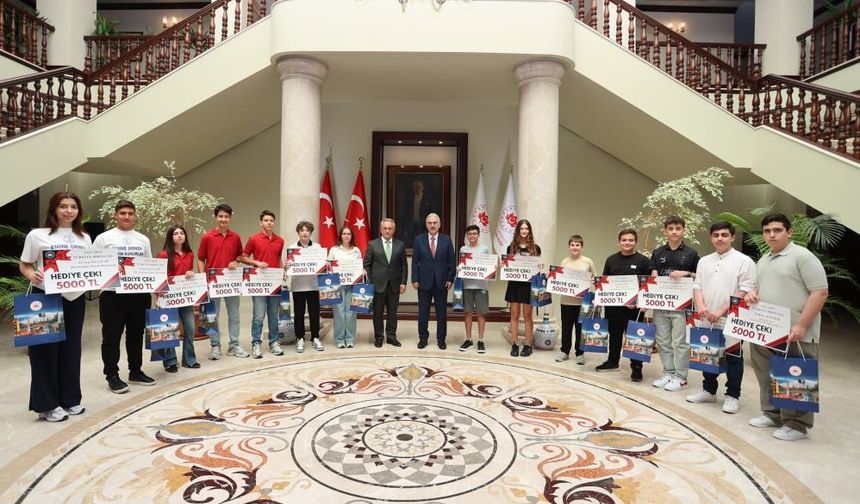 LGS şampiyonları ödüllendirildi