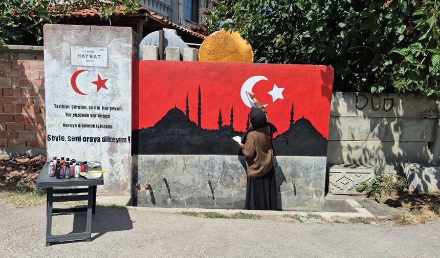 Resim öğretmeninin fırçasıyla mahallenin adı değişti