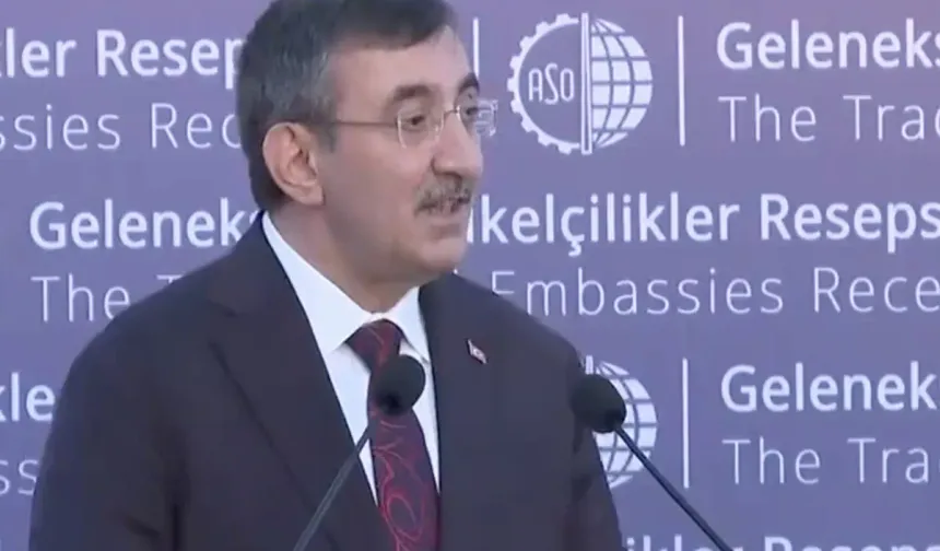 Cevdet Yılmaz: Yıl sonunda yüzde 30'un altına inmiş enflasyonu bekliyoruz