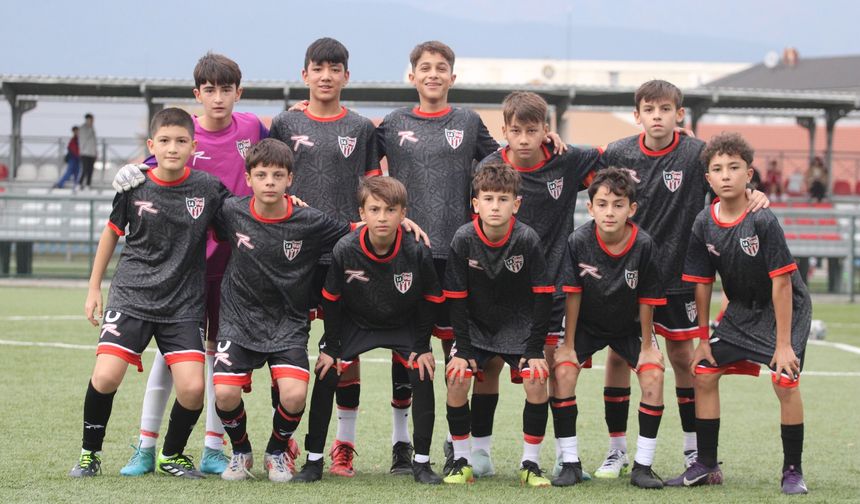 14 Futbol Kulübü Yoluna Kayıpsız Devam Ediyor