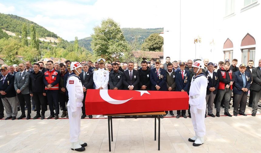 Zonguldak’ta Kıbrıs Gazisi son yolculuğuna uğurlandı
