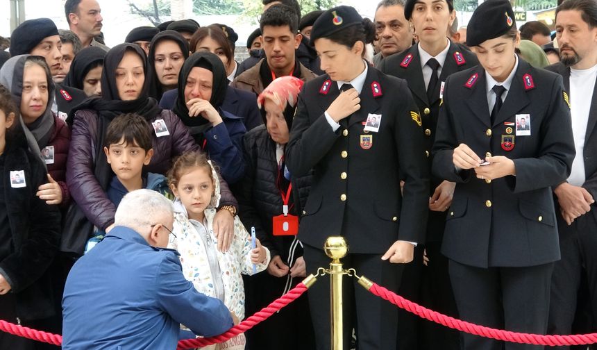 Şehit Jandarma Astsubay Tacettin Gün, Bursa’da son yolculuğuna uğurlandı