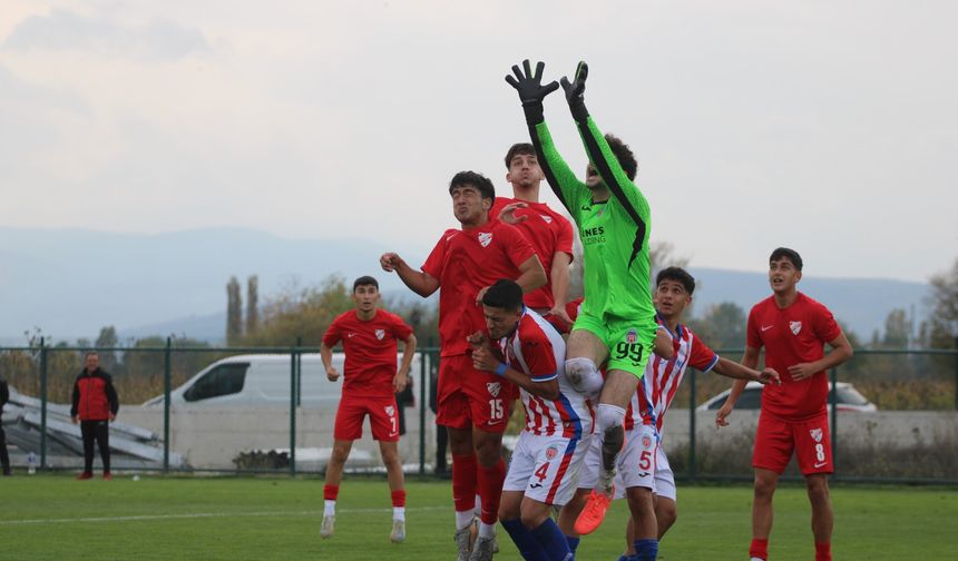 Boluspor U19, Son Dakikalarda Gelen Gol ile 3 Puanı Kaptı!