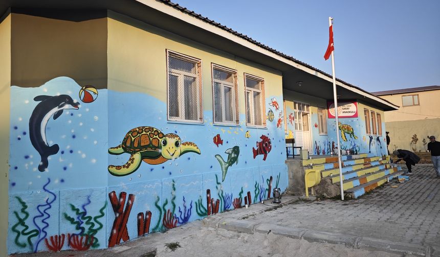 Van Güzel Sanatlar Lisesinden anaokuluna renkli dokunuş