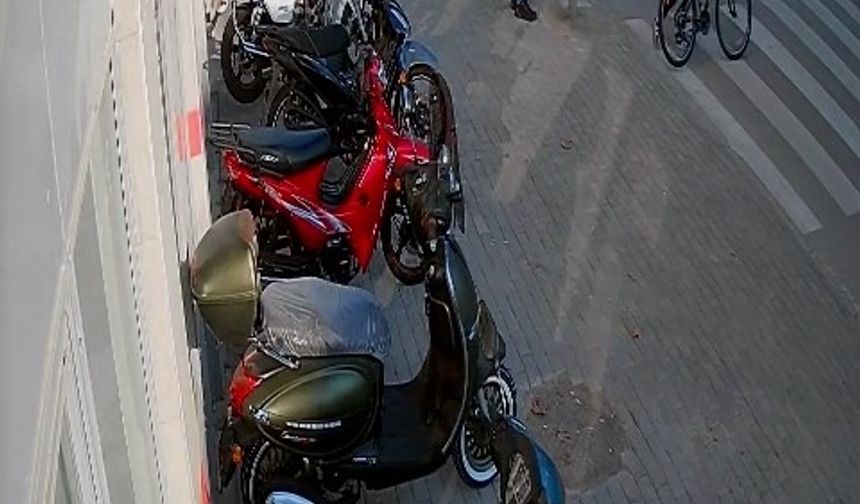 Mustafakemalpaşa’da polis aracının çarptığı Ömer’in kaza görüntüleri ortaya çıktı