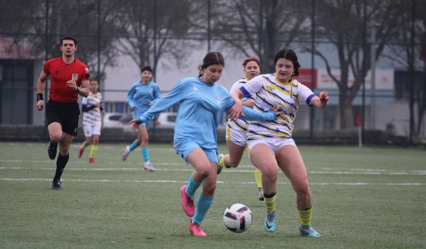 Karaçayırspor’dan Kadın Futboluna Anlamlı Katkı