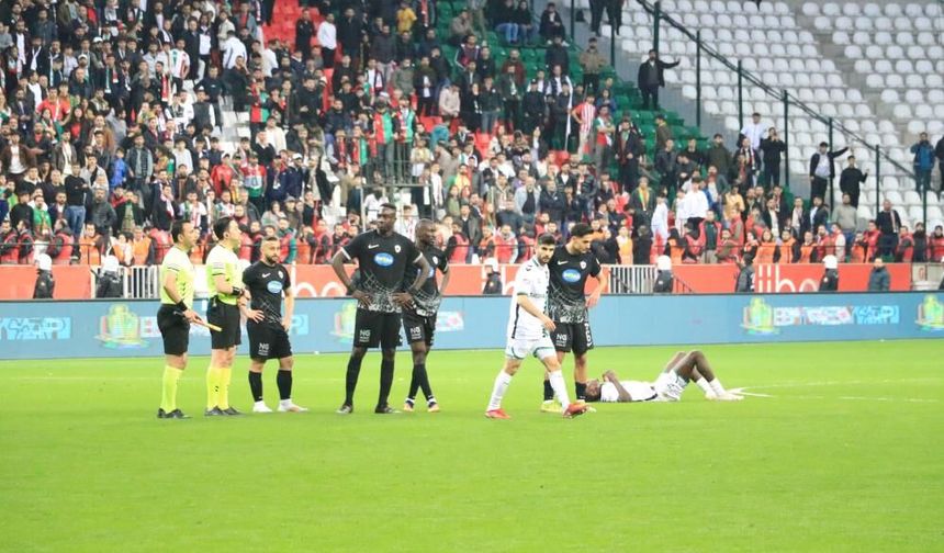 Trendyol 1. Lig: Amed Sportif Faaliyetler: 1 - Sakaryaspor: 1