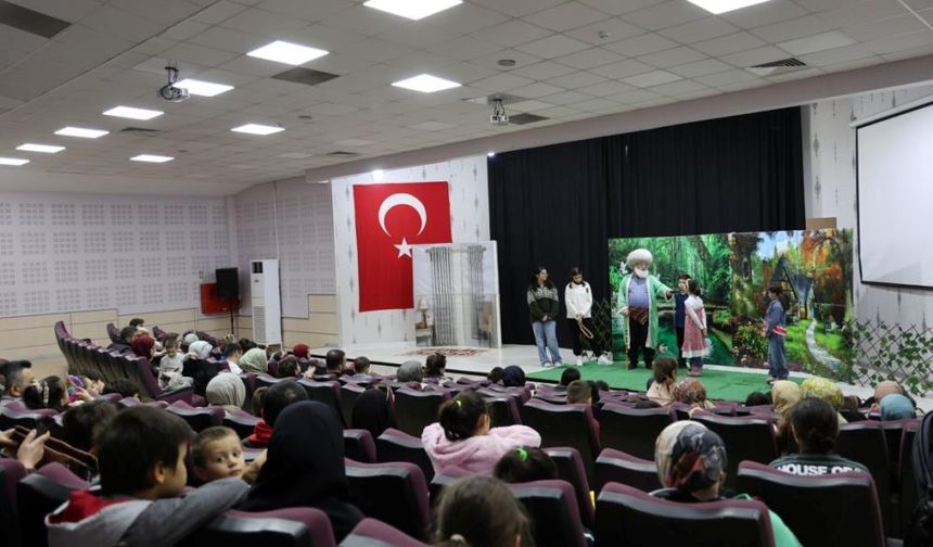 Kartepe'de çocuklar geleneksel ramazan eğlenceleriyle buluştu