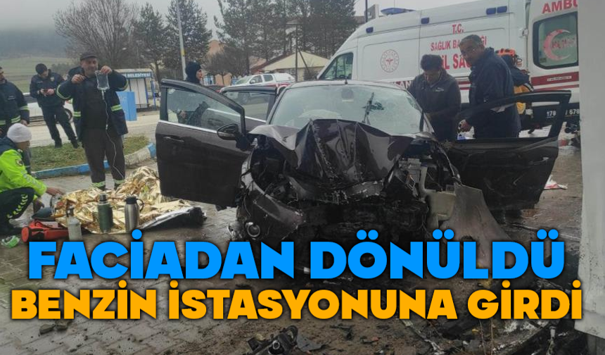 Otomobil benzin istasyonuna girdi