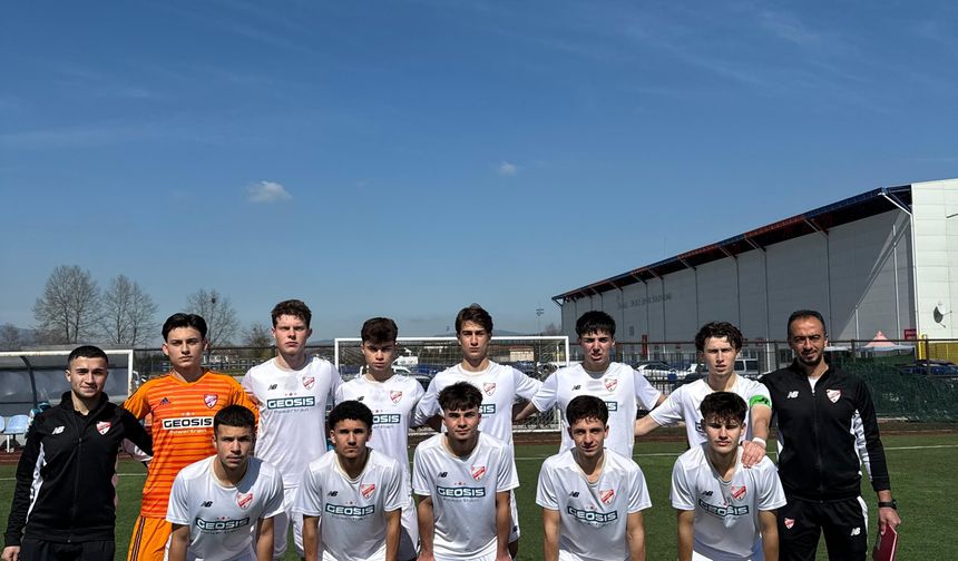 U17 Liginde Lider Boluspor Deplasmandan 1 Puanla Döndü