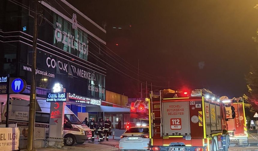 Çocuk tıp merkezinde korkutan yangın: Hastalar tahliye edildi