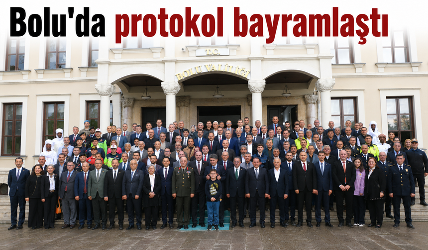 Bolu'da protokol bayramlaştı