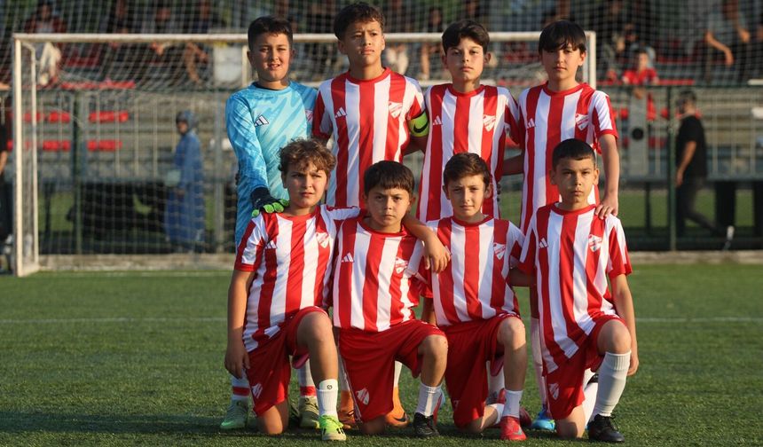 Boluspor U12'den Yarı Final Bileti!