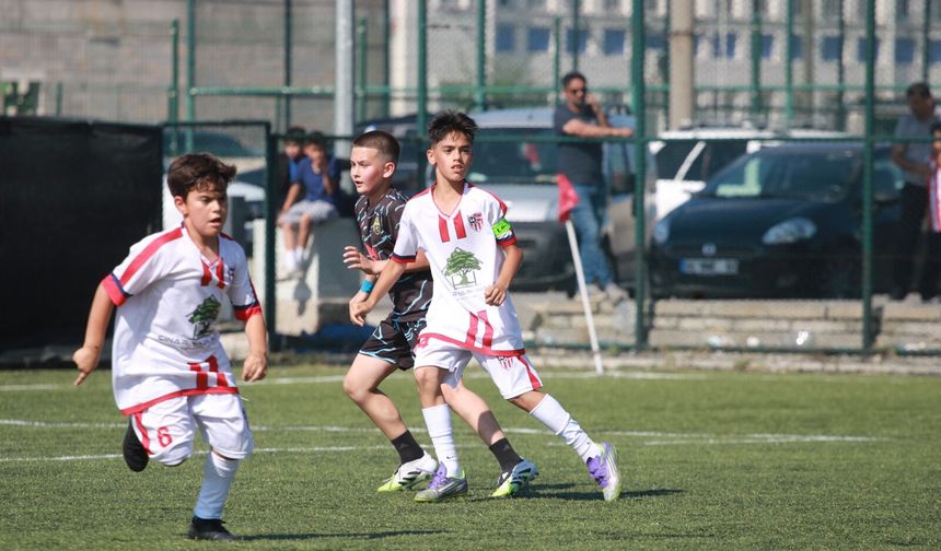 Karaçayır'ın İkiz Yıldızları