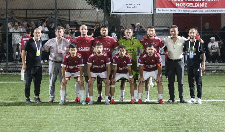 Küllerinden Doğdu! Vakıf Geçit Veren Köyü Son 32 Biletini Aldı