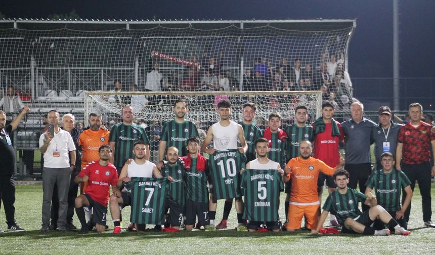 Bakırlı Kozlu’dan Farklı Galibiyet! Son 32 Biletini Aldı