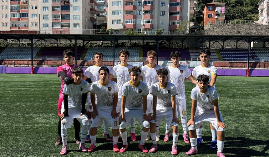 Soysalspor U15 Geri Döndü, Liderliği Bırakmadı